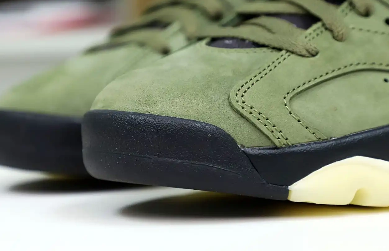 6 JORDAN SCOTT 'OLIVE' X RETRO TRAVIS AIR 0423